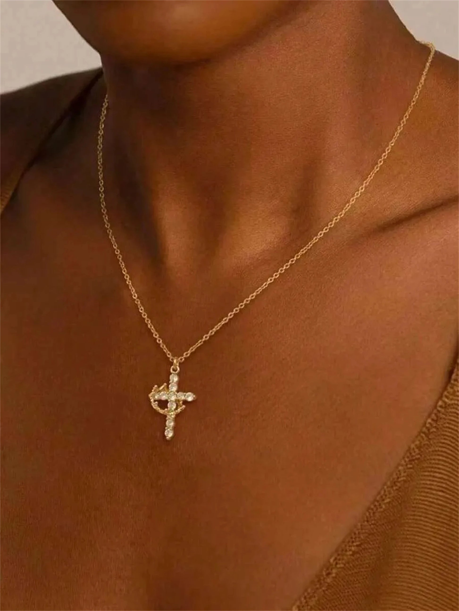 Crown Cross Necklace 14K Gold